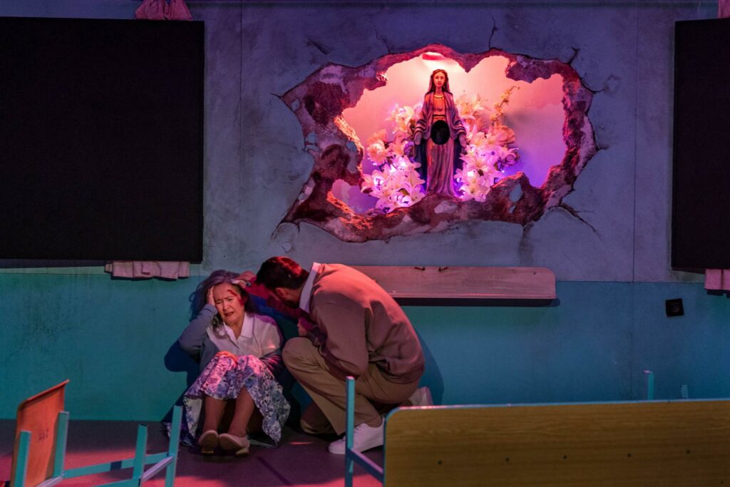 Za roli Rity získala svou čtrnáctou Jihočeskou Thálii (Duncan Macmillan: Monstrum, režie Kateřina Letáková, premiéra 18. října 2024 v Jihočeském divadle, České Budějovice). Foto Hynek Glos