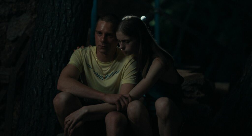 Timon Šturbej a Dexter Franc ve filmu Nevděčné bytosti. Foto © Cinemart